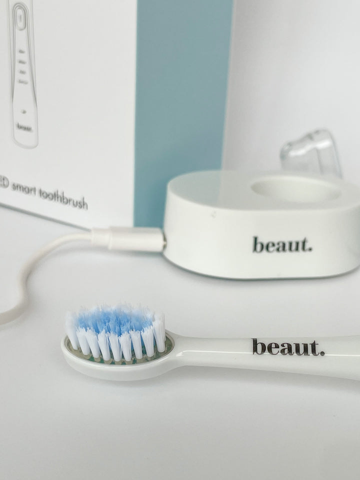 BEAUT BONANZA! smile kleen toothbrush (Ships in 2-3 Weeks)