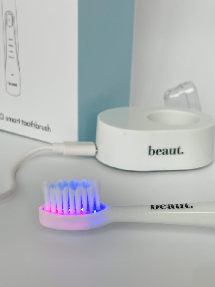 BEAUT BONANZA! smile kleen toothbrush (Ships in 2-3 Weeks)