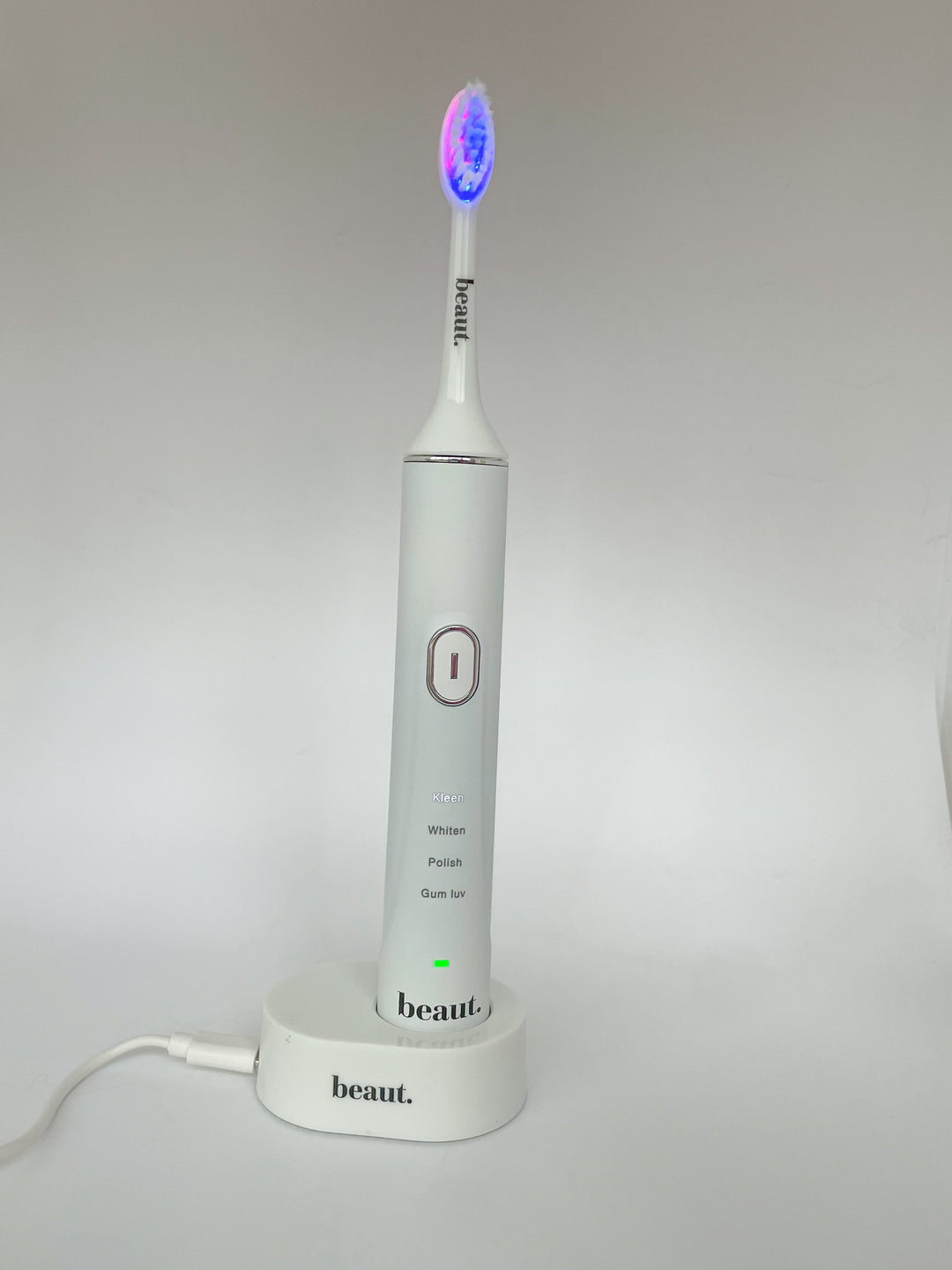 BEAUT BONANZA! smile kleen toothbrush (Ships in 2-3 Weeks)