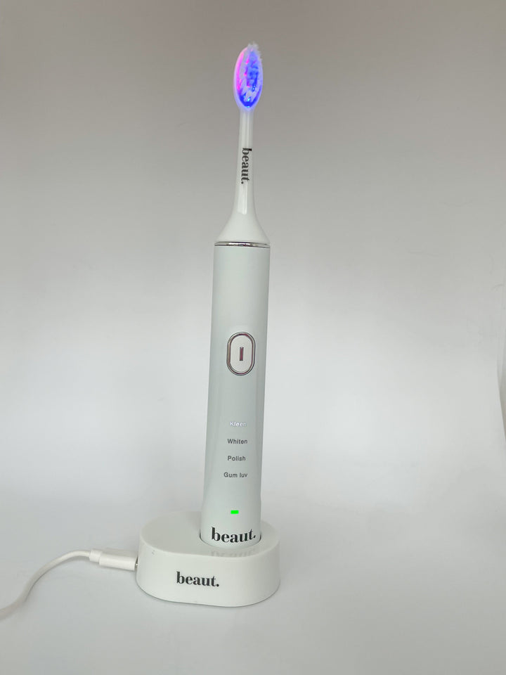 BEAUT BONANZA! smile kleen toothbrush (Ships in 2-3 Weeks)