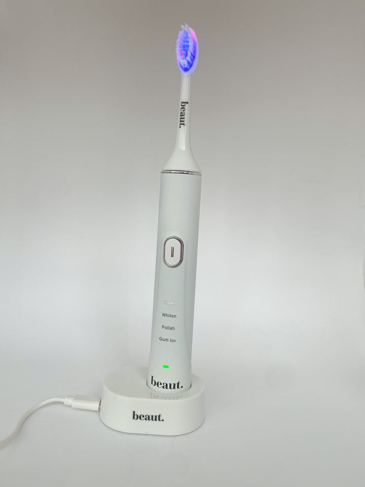 BEAUT BONANZA! smile kleen toothbrush (Ships in 2-3 Weeks)