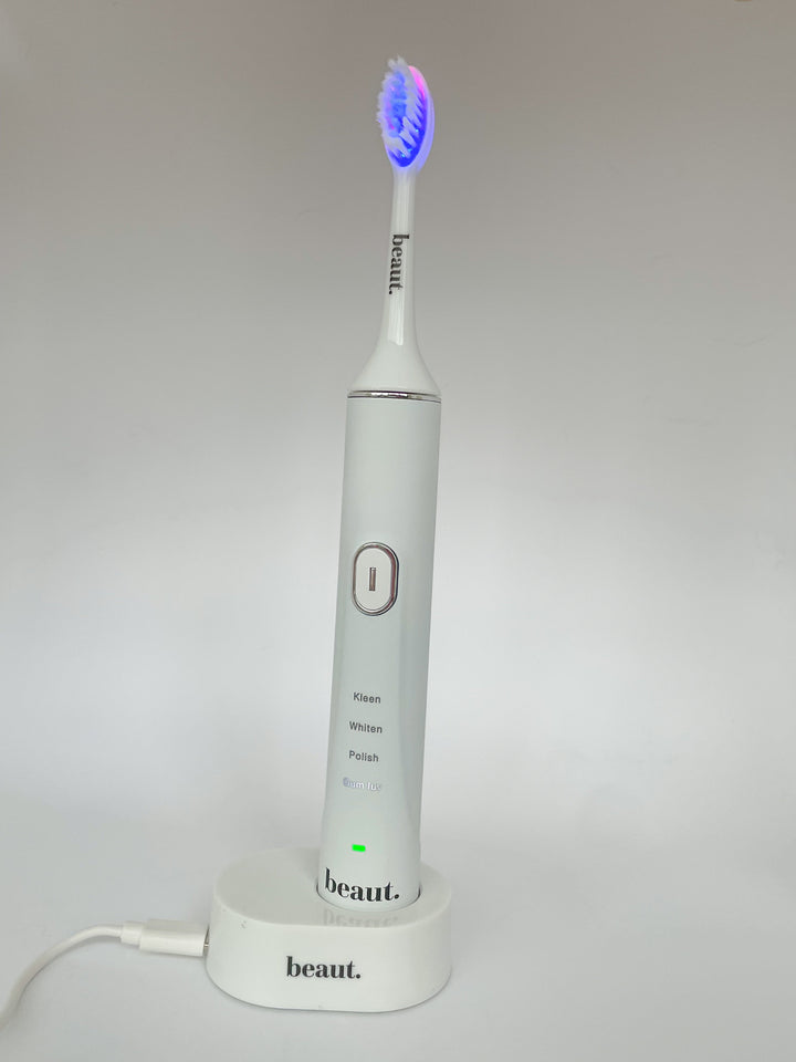 BEAUT BONANZA! smile kleen toothbrush (Ships in 2-3 Weeks)