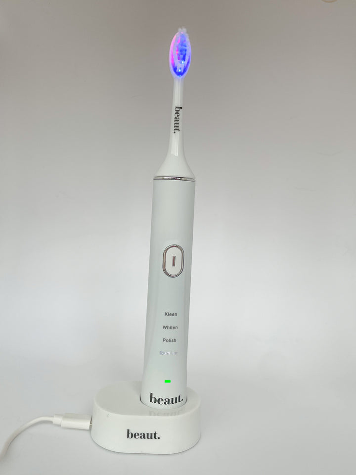 BEAUT BONANZA! smile kleen toothbrush (Ships in 2-3 Weeks)