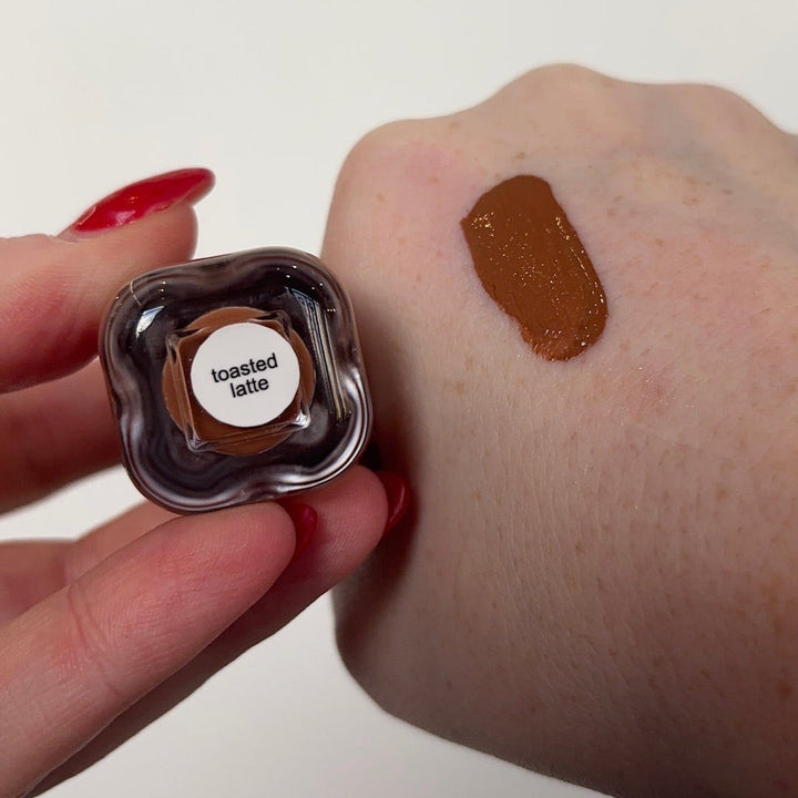 Bronze Boms Luxury Liquid Bronzer by TMLL (SEPT ARRAY: Ships in 2-3 Weeks)