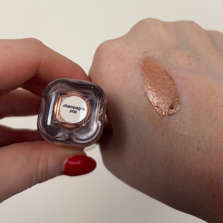 Glow Boms Luxury Liquid Highlighter by TMLL (SEPT ARRAY: Ships in 2-3 Weeks)