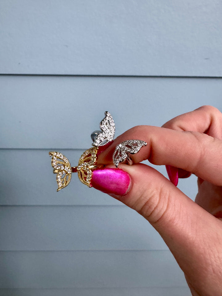 Fly Away Ring by B.B. Lila