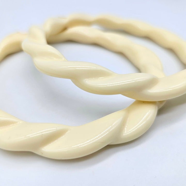 Do the Twist Bangle by Leetie Lovendale (Preorder: Ships in 2-3 Weeks)