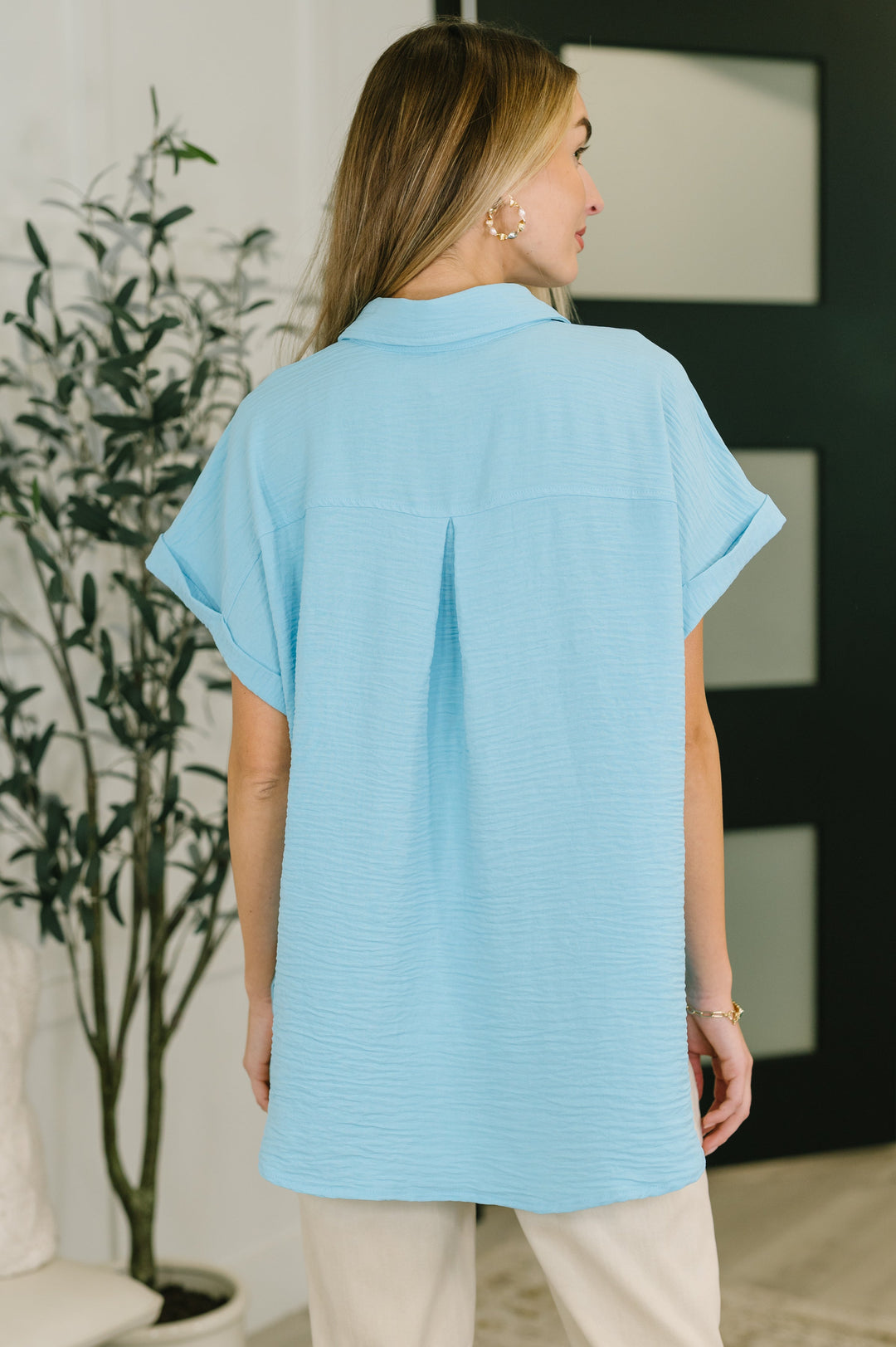 Keep Up Collared Button Down in Sky Blue - 7/6