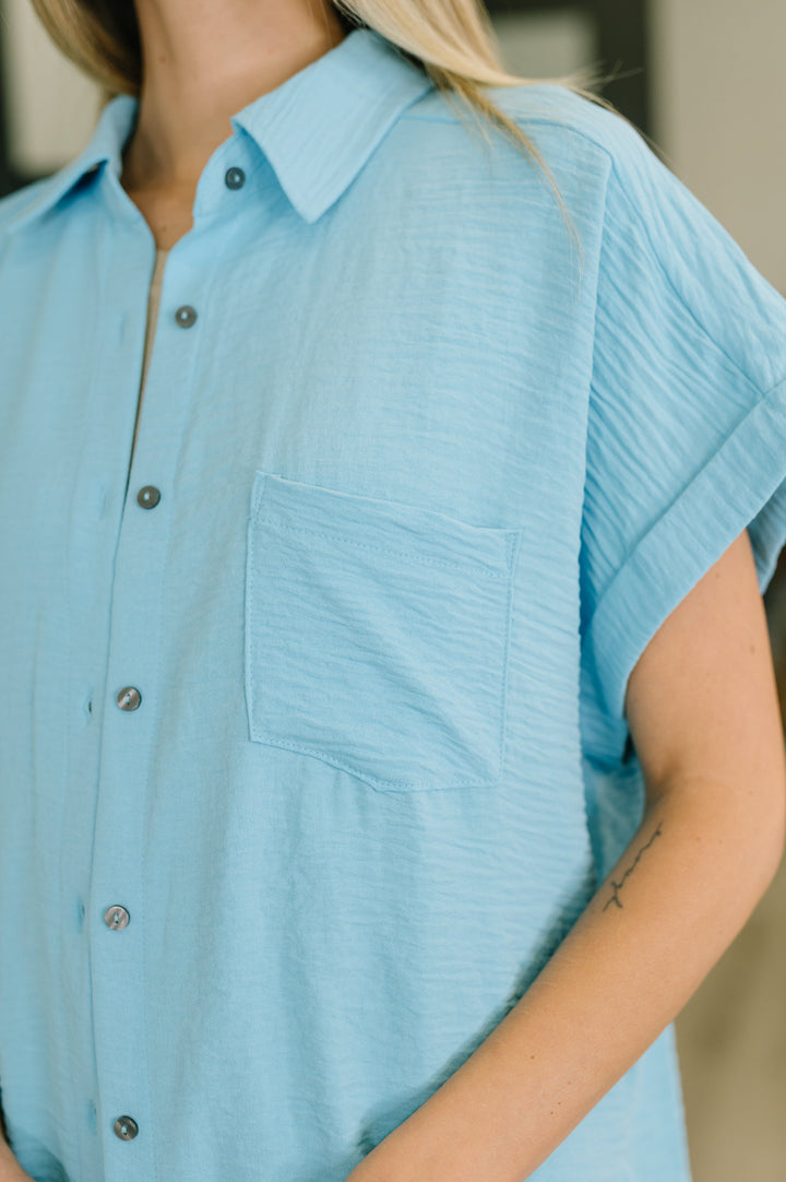 Keep Up Collared Button Down in Sky Blue - 7/6