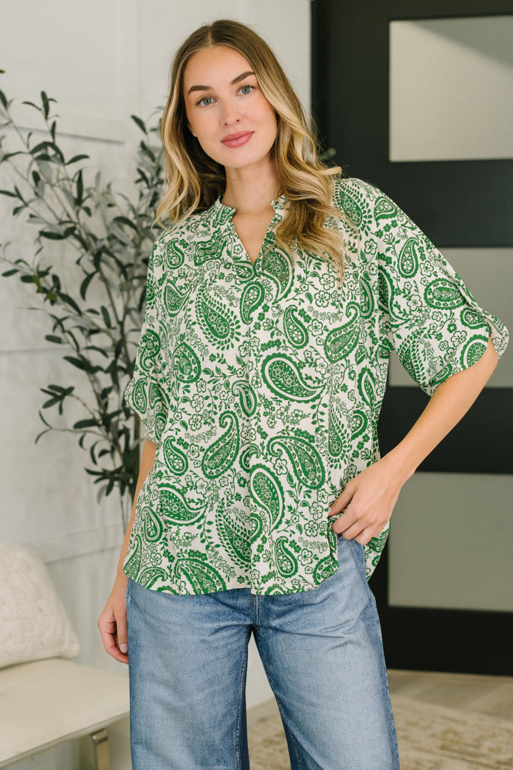 Lizzy Breeze Top in Green Paisley - 5/11