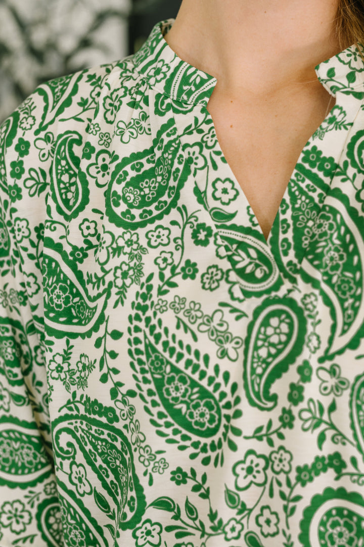 Lizzy Breeze Top in Green Paisley - 5/11