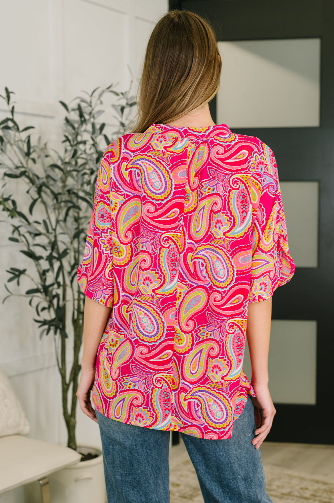 Lizzy Breeze Top in Hot Pink Paisley - 5/11