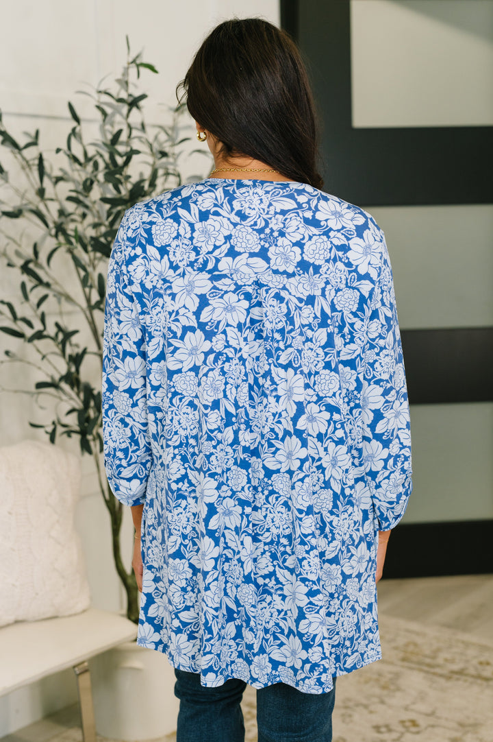 Lizzy Cardigan in Blue and White Floral - 7/30
