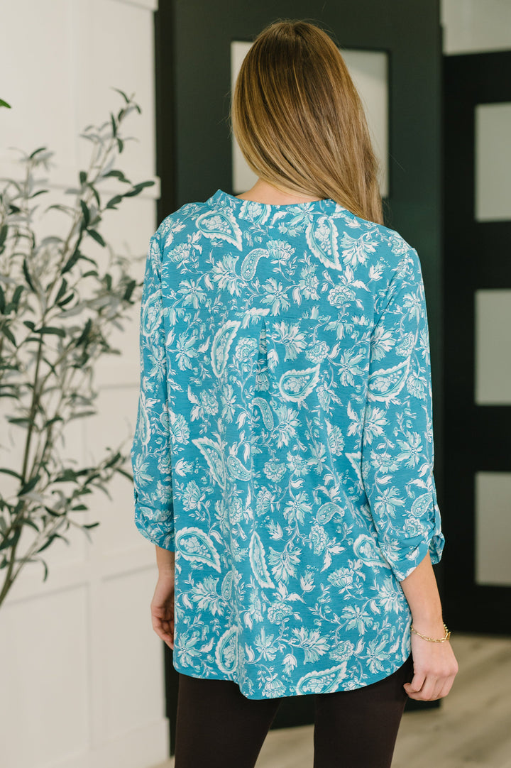 Lizzy Top in Aqua Paisley - 7/27