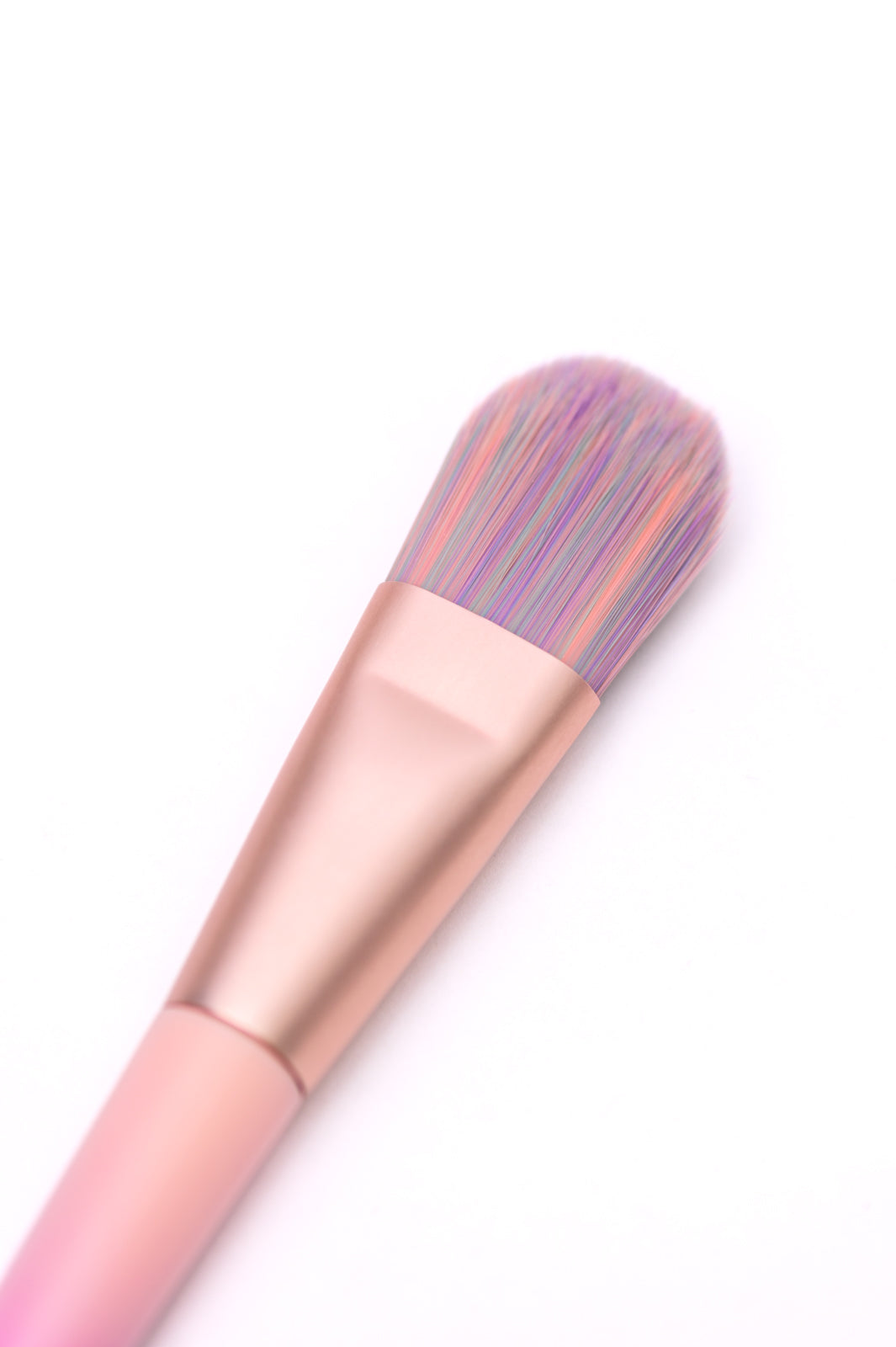 Loud and Clear Bronzer Brush (Ships in 1-2 Weeks)