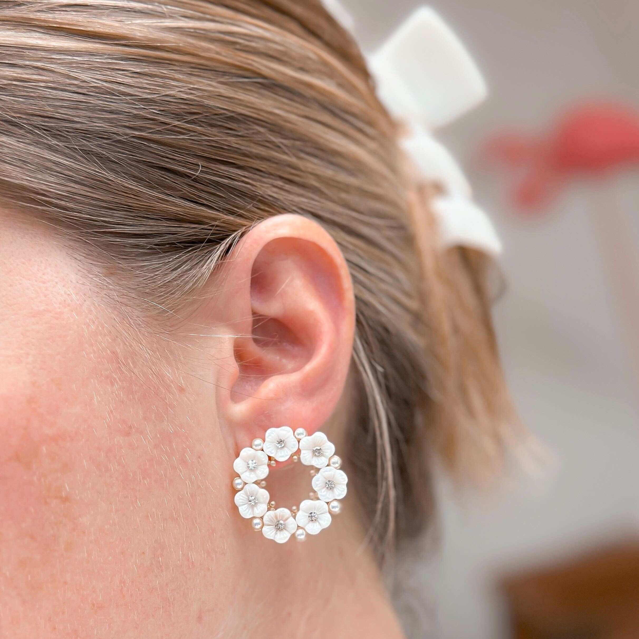 Mother of Pearl Flower Stud Earrings - Gold