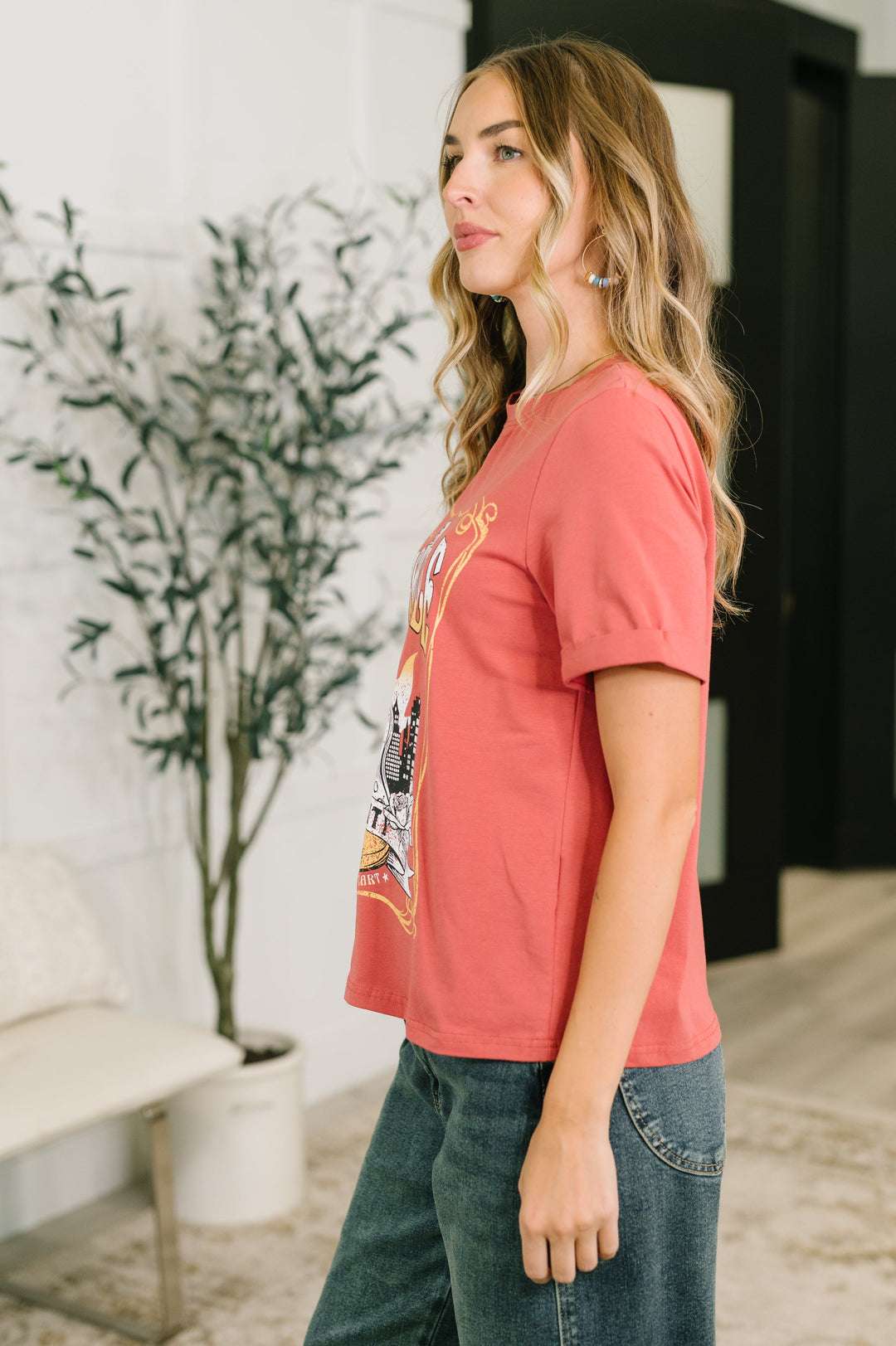 Nashville Music City Casual Graphic Tee - 7/10