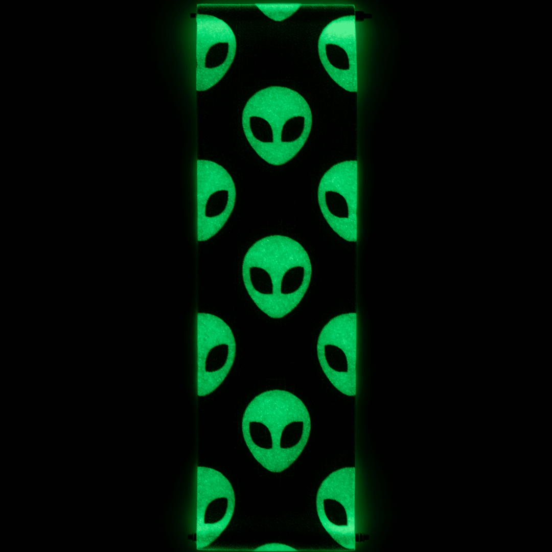 PRO Wallet for MagSafe by LoveHandle - Aliens Glow
