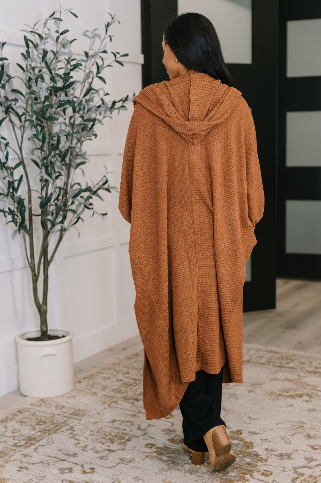 Pamper Travel Hooded Cardigan in Chestnut - 11/3