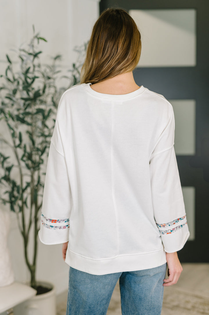 Peace, Love, and Flowers Peace Sign Top - 8/19