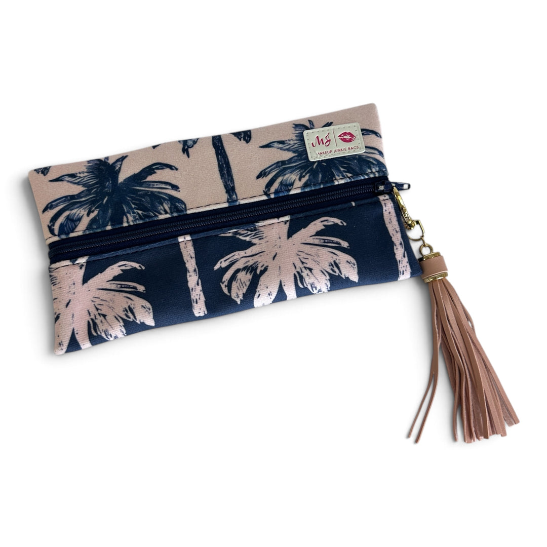 Two-Faced Palm Obsessed by Makeup Junkie (Ready to Ship)