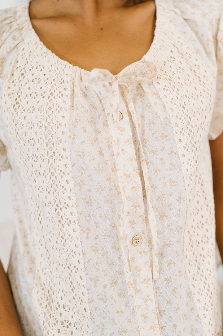 Picnic Petal Lace Detail Top - 4/13