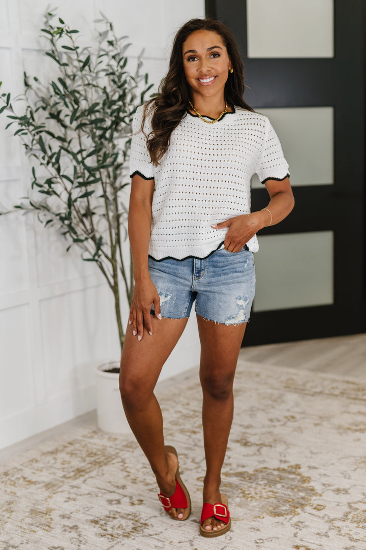Pinkies Up Knit Top in White - 7/2