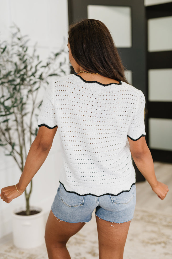 Pinkies Up Knit Top in White - 7/2