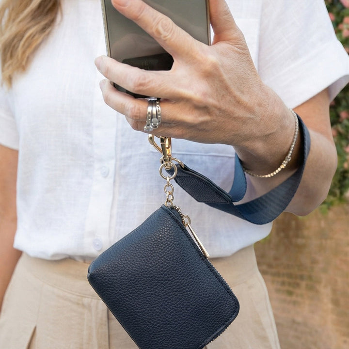JUNE MARKET: Clip & Go Strap w/RFID Pouch Solid By Save The Girls (Ships in 2-3 Weeks)