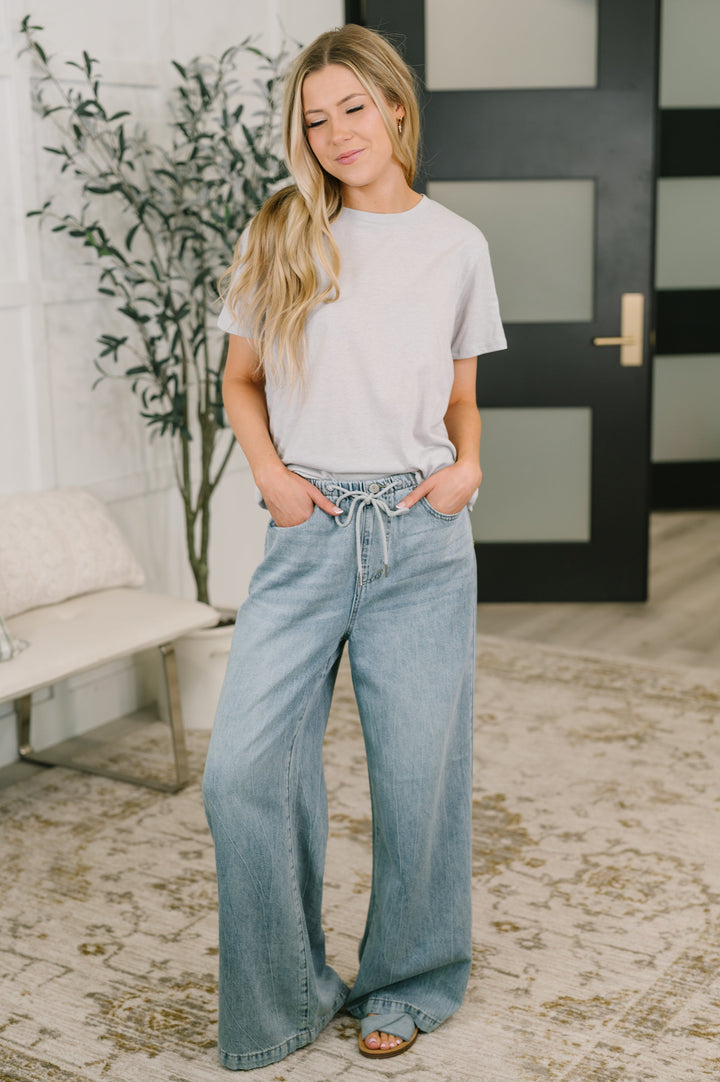 Rest Assured Basic Relaxed Tee in Heather Grey - 6/17
