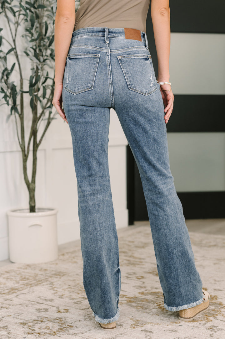 Robin High Waist Bootcut with Fray Hem