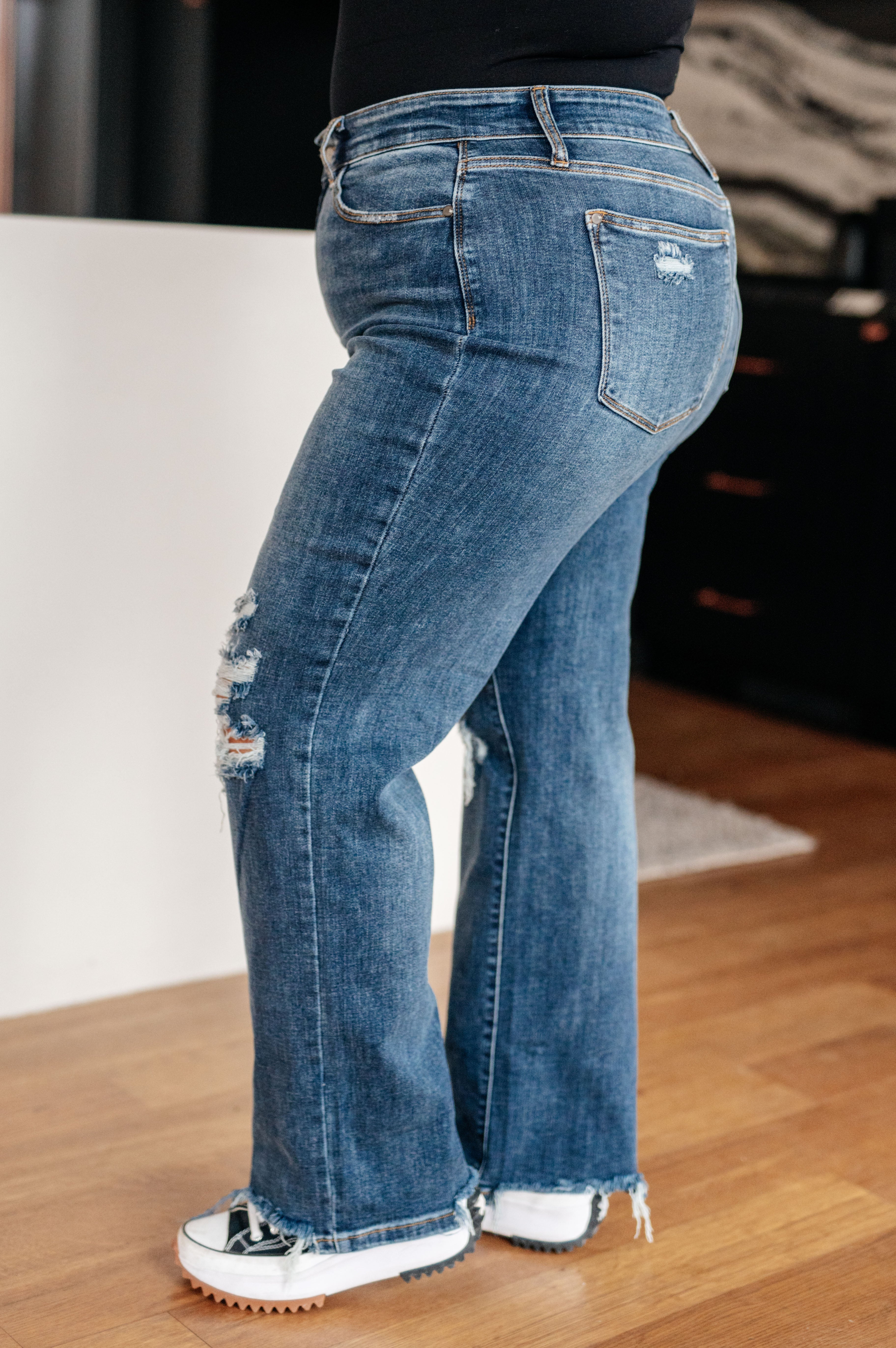 Rose High Rise 90's Straight Jeans in Dark Wash by Judy Blue