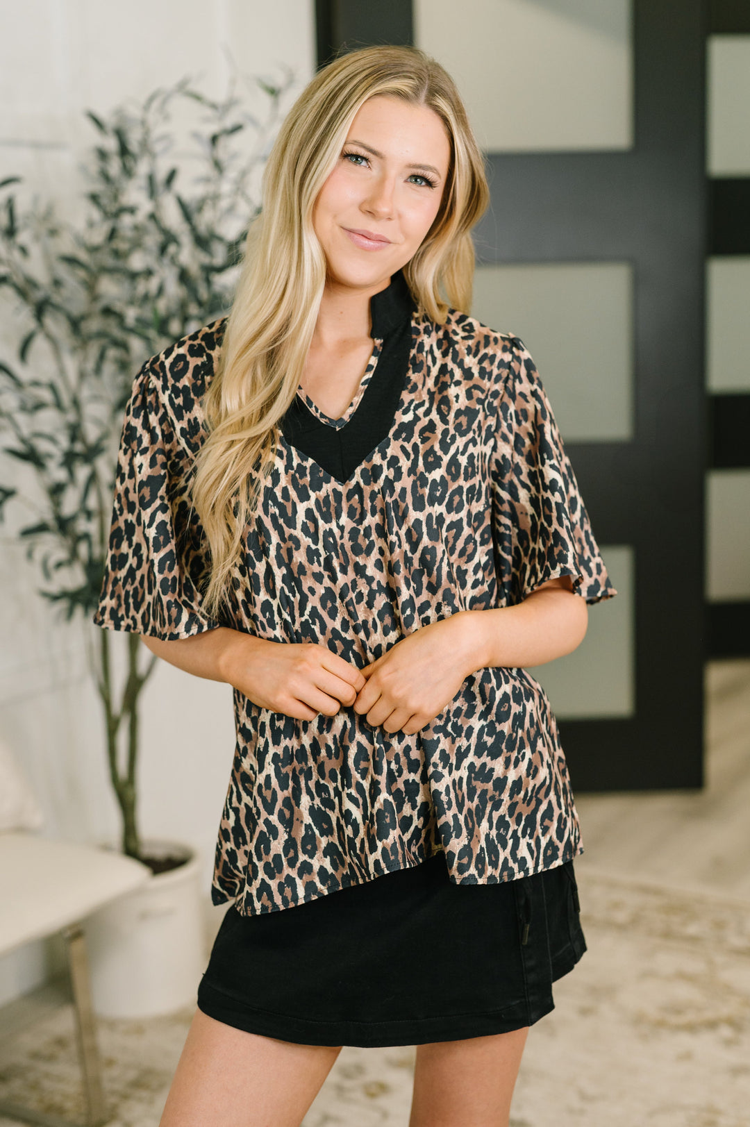 Sassy Season Split Neck Leopard Print Blouse - 8/7