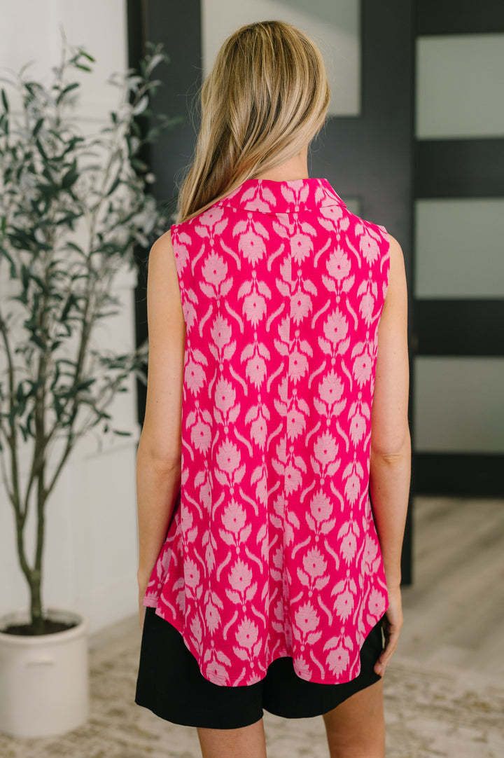 Sea Spray Collared Sleeveless Top in Floral Ikat - 4/20
