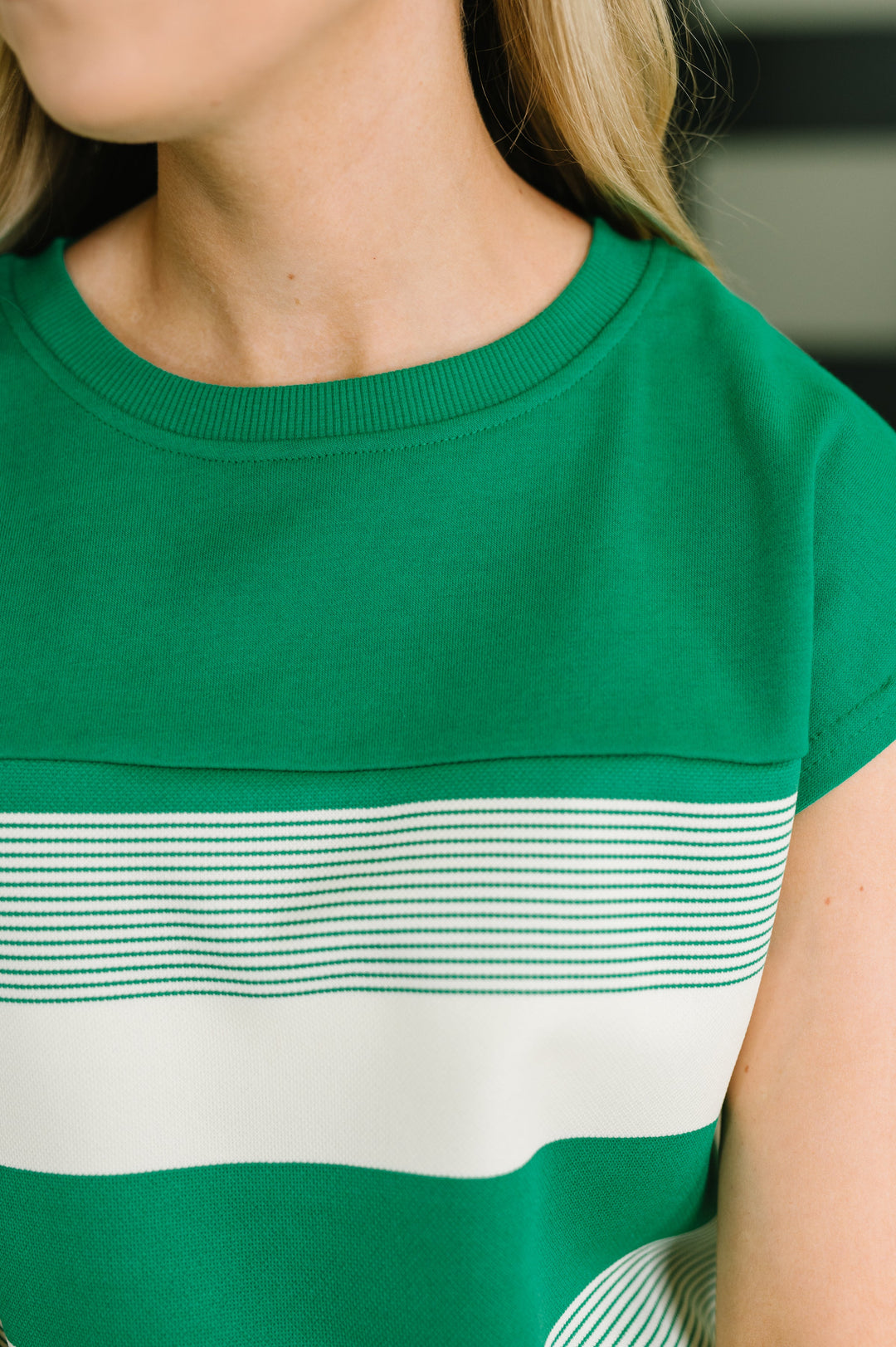 See Me in Action Crew Neck Cap Sleeve Top - 7/17