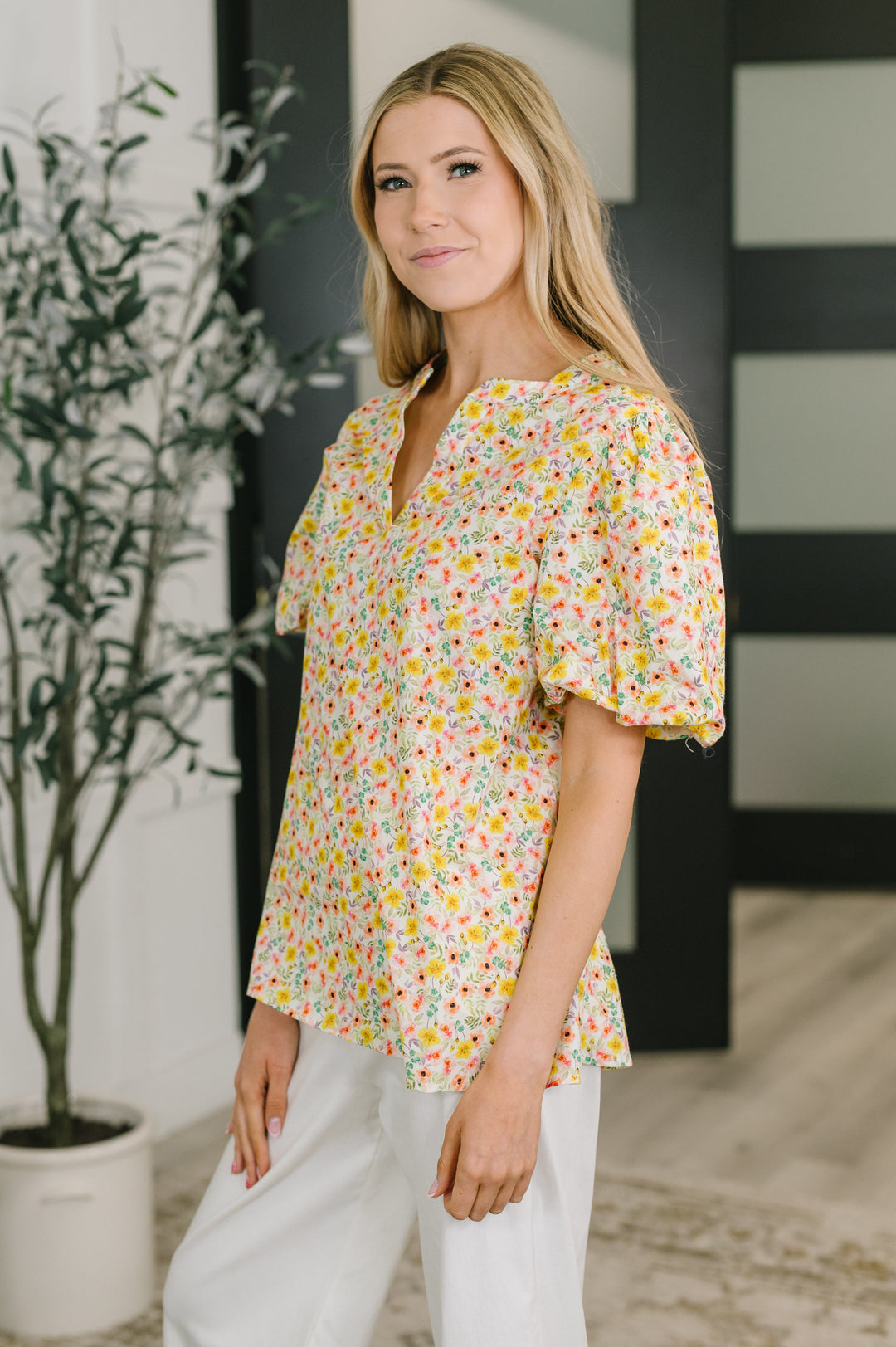 Seven Days a Week Balloon Sleeve Blouse - 3/31