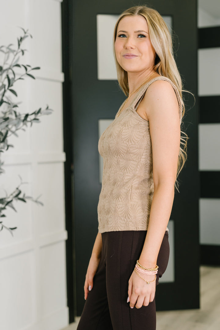 Smokey Fleur Floral Jaquard Tank - 6/1