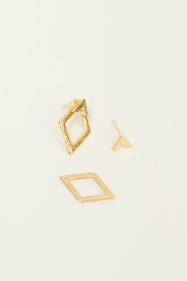 Steal Your Breath Geometric Rhombus Stud Earrings - 1/26