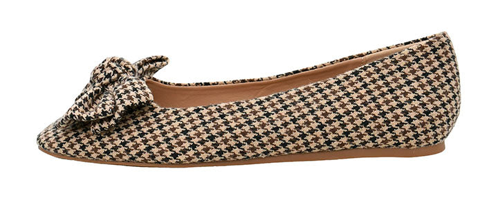 DOORBUSTER: Sugar Rush Flats - Black & Tan Houndstooth by Corkys