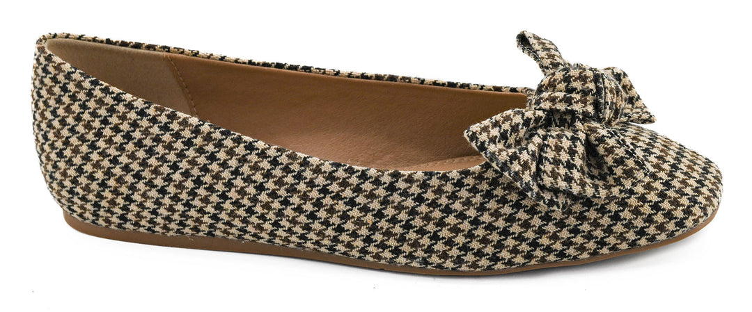 DOORBUSTER: Sugar Rush Flats - Black & Tan Houndstooth by Corkys