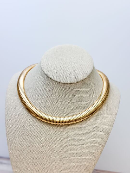 Omega Textured Collar Necklace - Gold