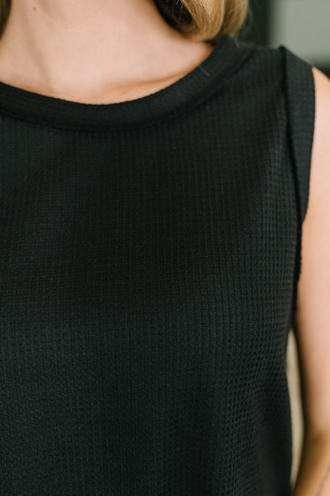 Thread Theory Round Neck Tank in Black - 6/12
