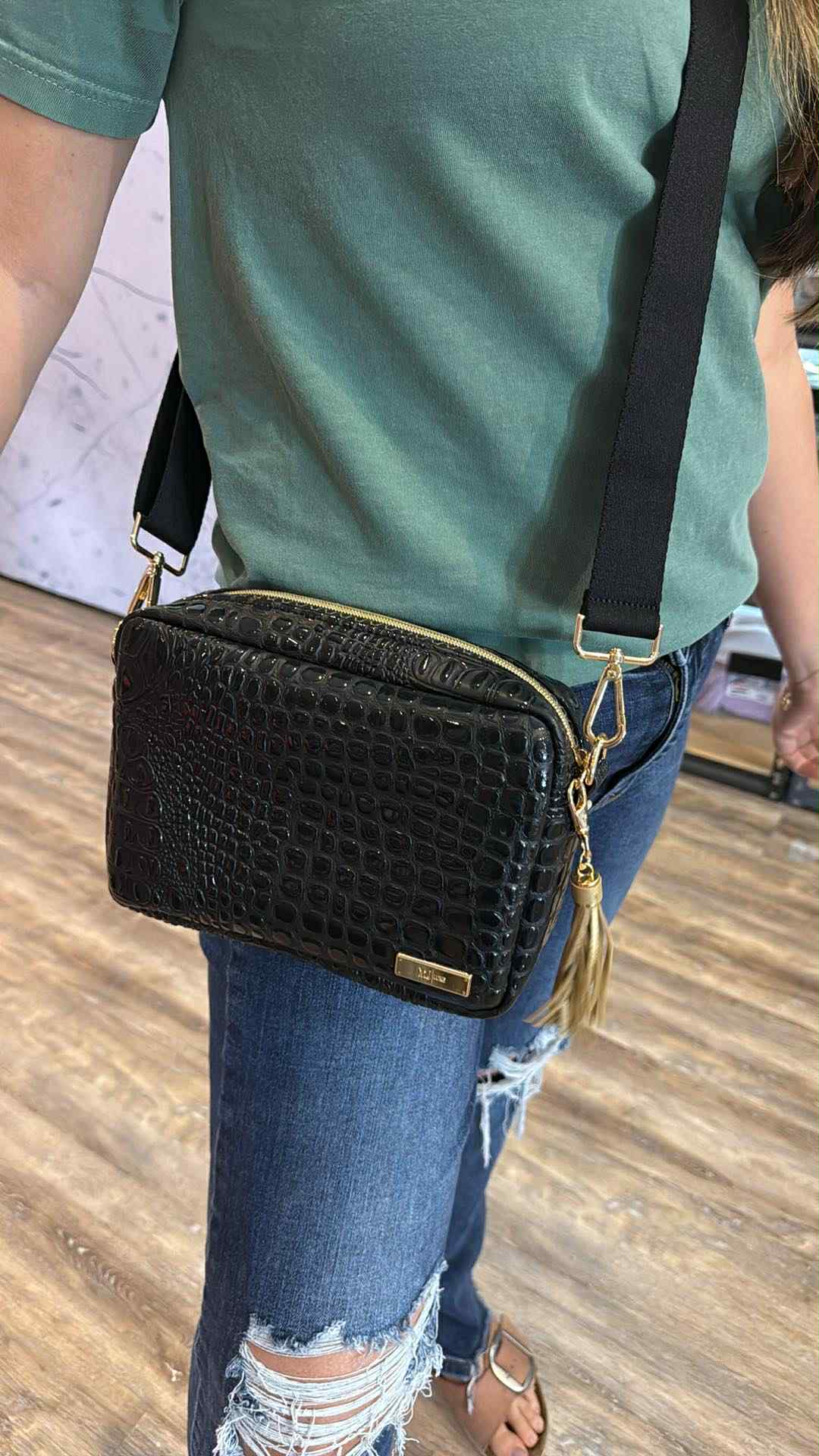 JAN ARRAY: Fancy Like Luxe by Makeup Junkie (Ships in 8-10 Weeks)