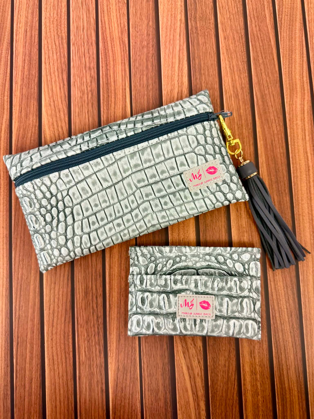 Ice Gator Gray by Makeup Junkie (Ready to Ship)