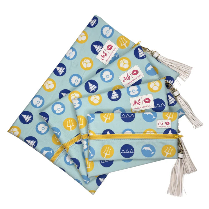 Delta Delta Delta by Makeup Junkie (Ships in 5-6 Weeks)