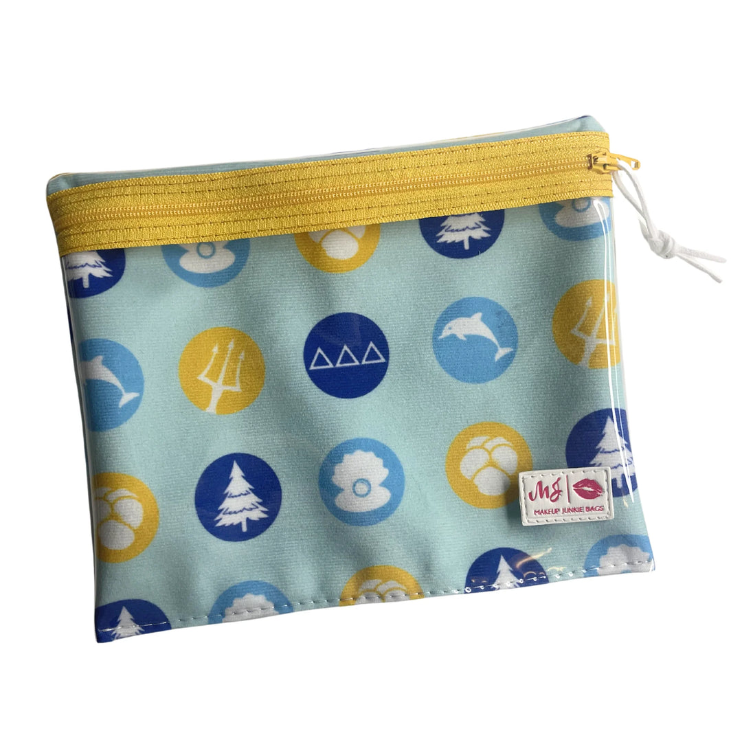 Delta Delta Delta by Makeup Junkie (Ships in 5-6 Weeks)
