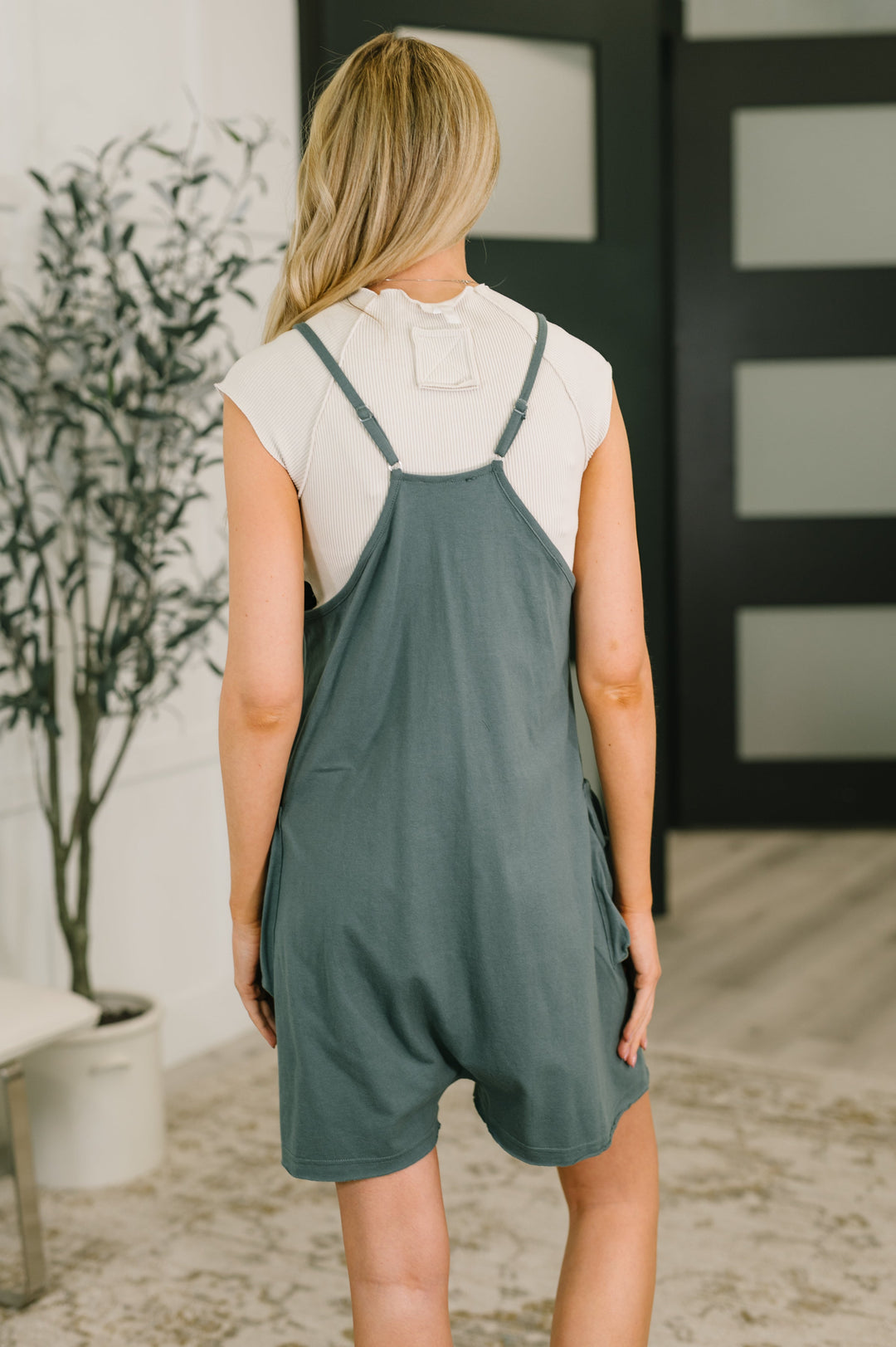 Venture Forth Spaghetti Strap Romper - 4/28