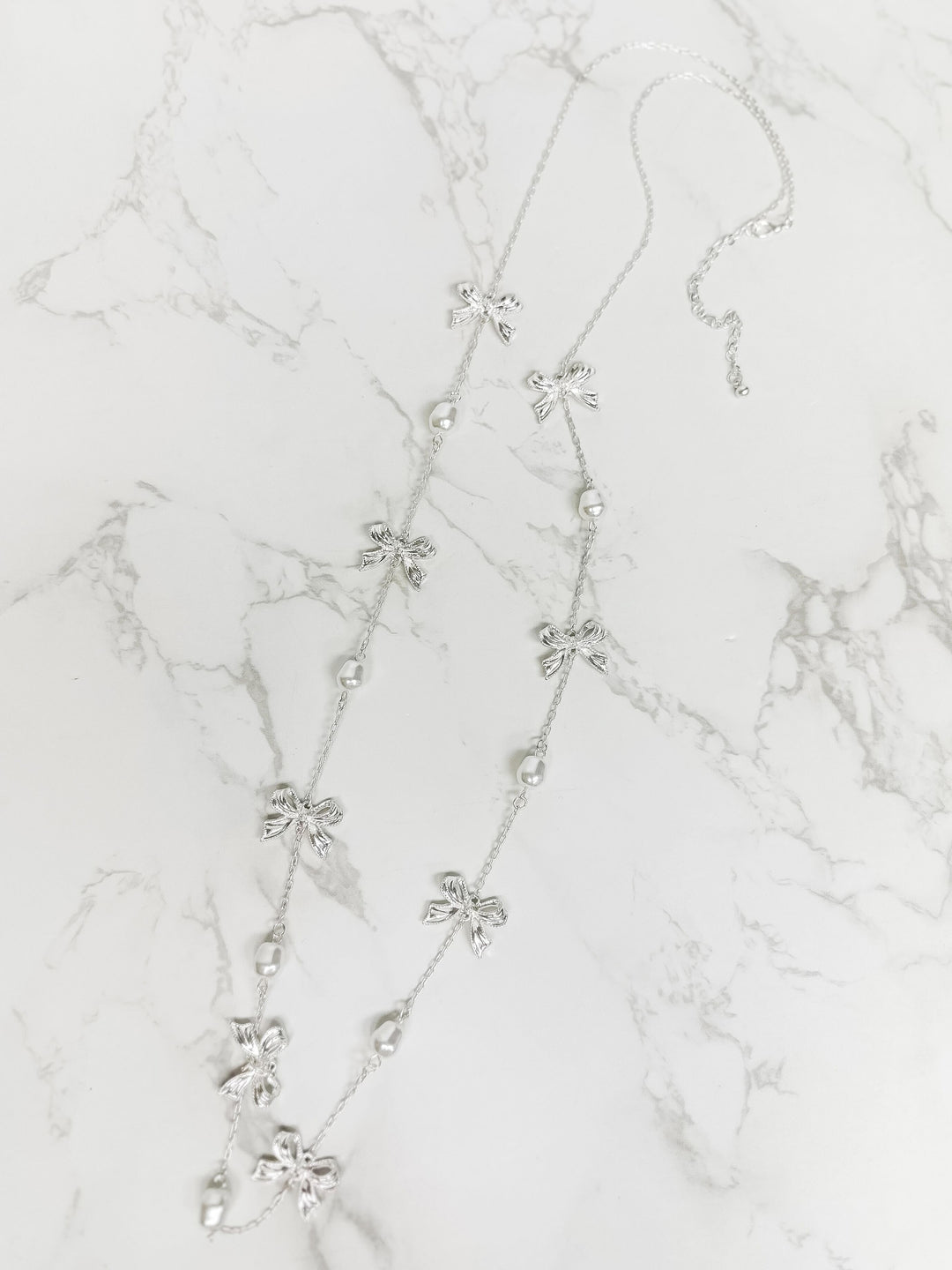 Vintage Silver Bow Long Necklace