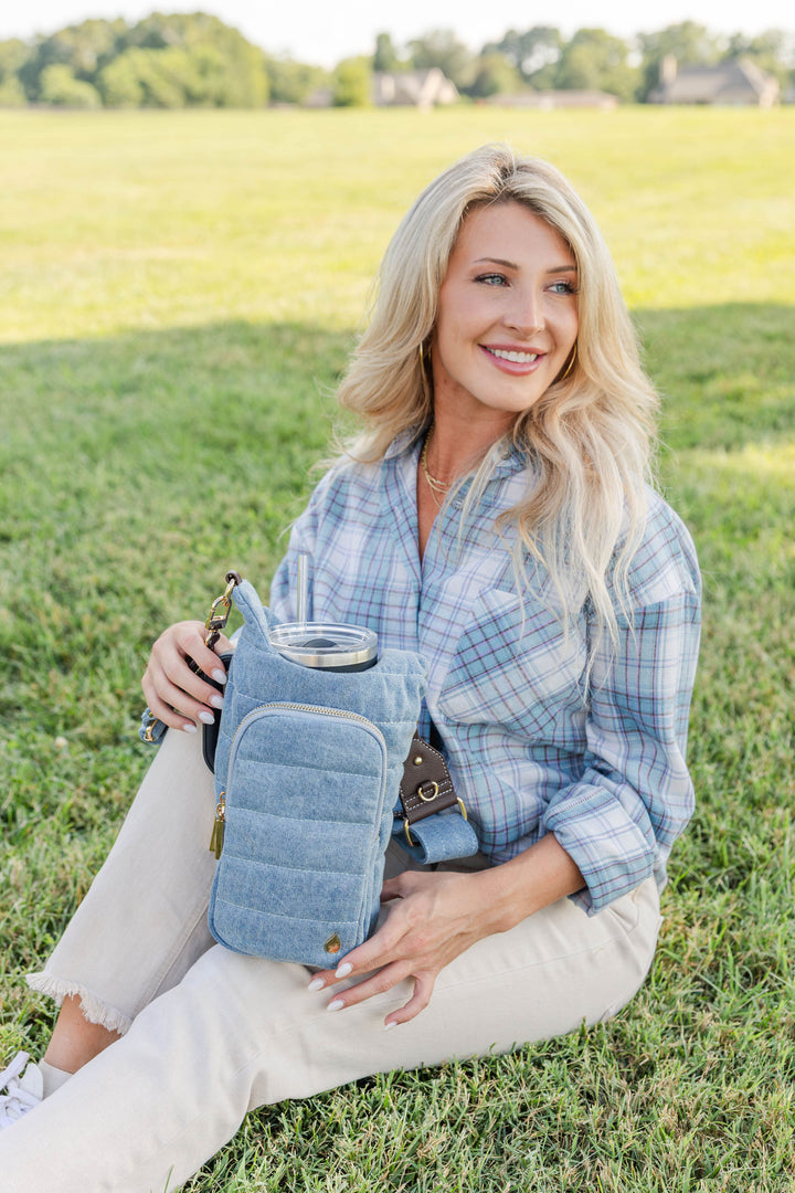JUNE MARKET: HydroBag® HANDLE®- Light Denim with Gold Hardware by Wanderfull (Ships in 2-3 Weeks)