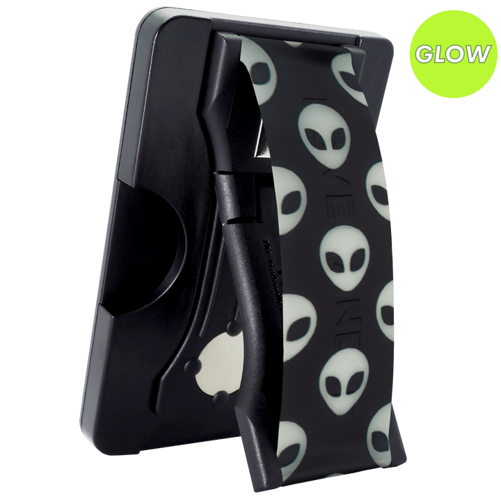 PRO Wallet for MagSafe - Aliens Glow by LoveHandle (Ships in 2-3 Weeks)